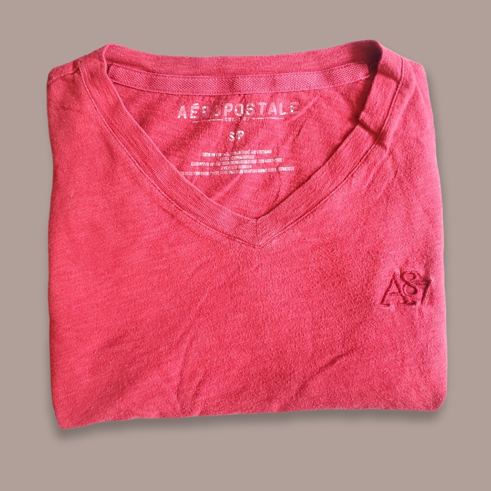 AERO V-Neck
